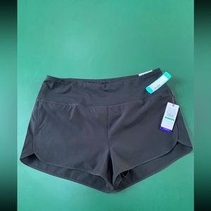 NWT XL Black Gaiam Performance Activewear Shorts